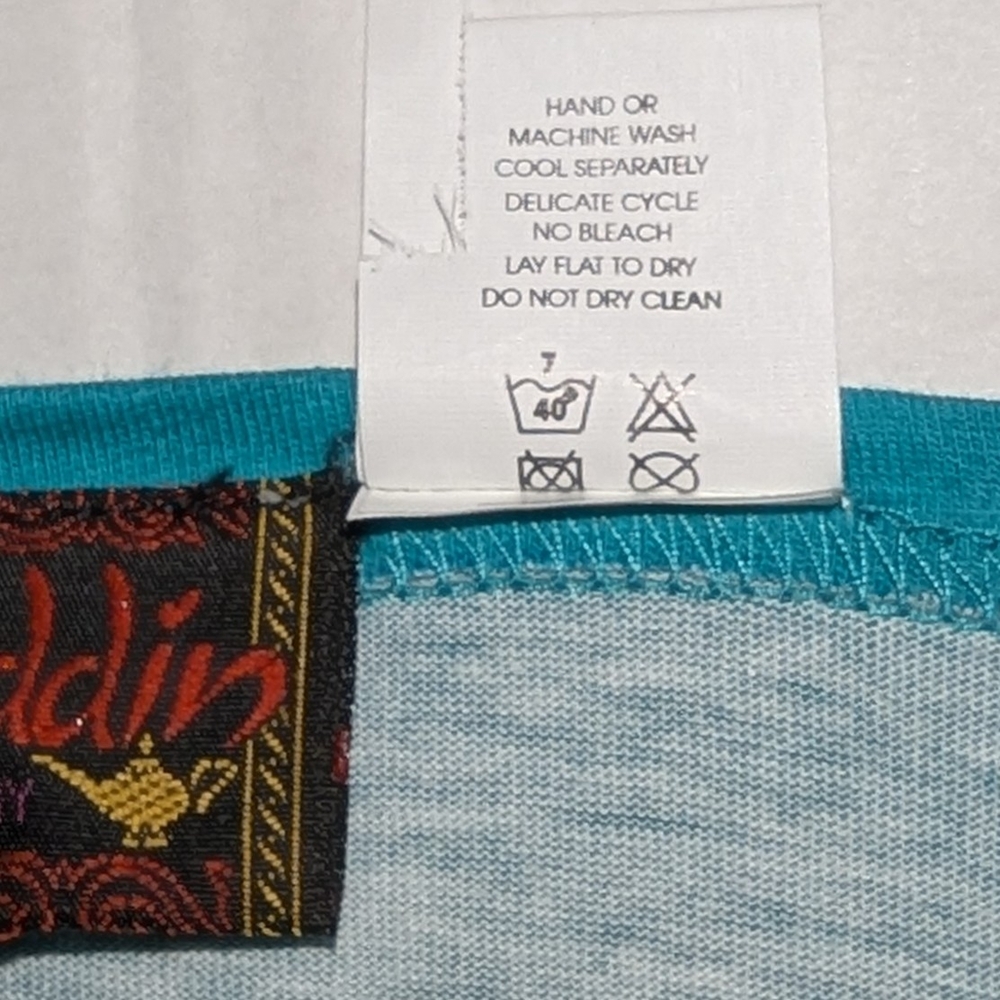 Disney Rare Aladdin, Jasmine, Genie Vintage Night Shirt - Picture 8 of 9